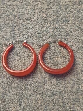 Vintage Translucent Red Chunky Hoop Earrings Plastic Acrylic Lucite Snap Bar